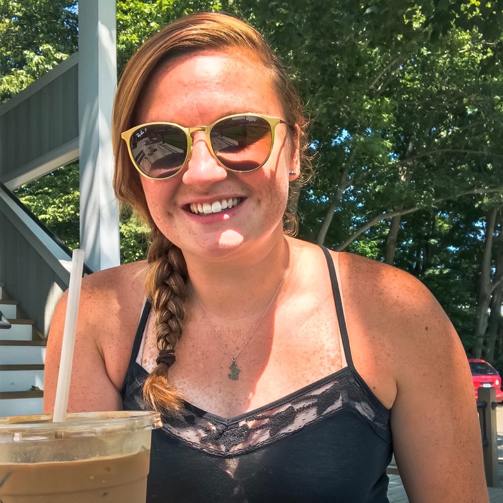 Meet your Posher, Kelsie